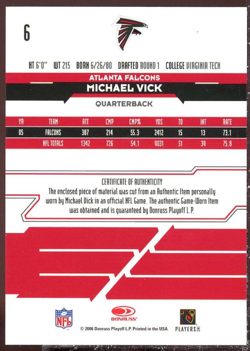 Michael Vick Card 2006 Leaf Rookies and Stars Materials Gold #6  Image 2
