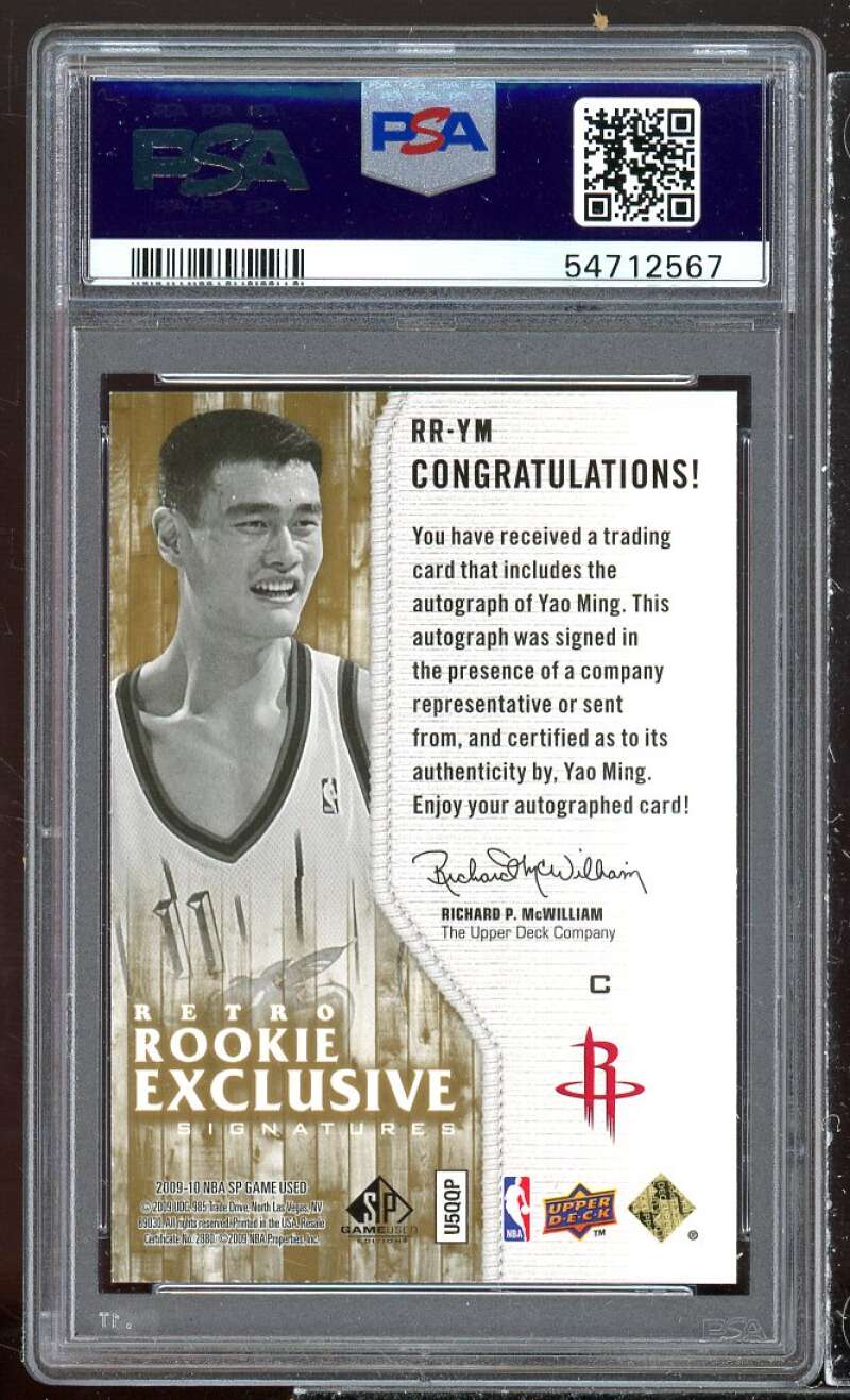 Yao Ming 2009-10 SP Game Used Retro Rookie Exclusive Signatures #RR-YM PSA 8 Image 2