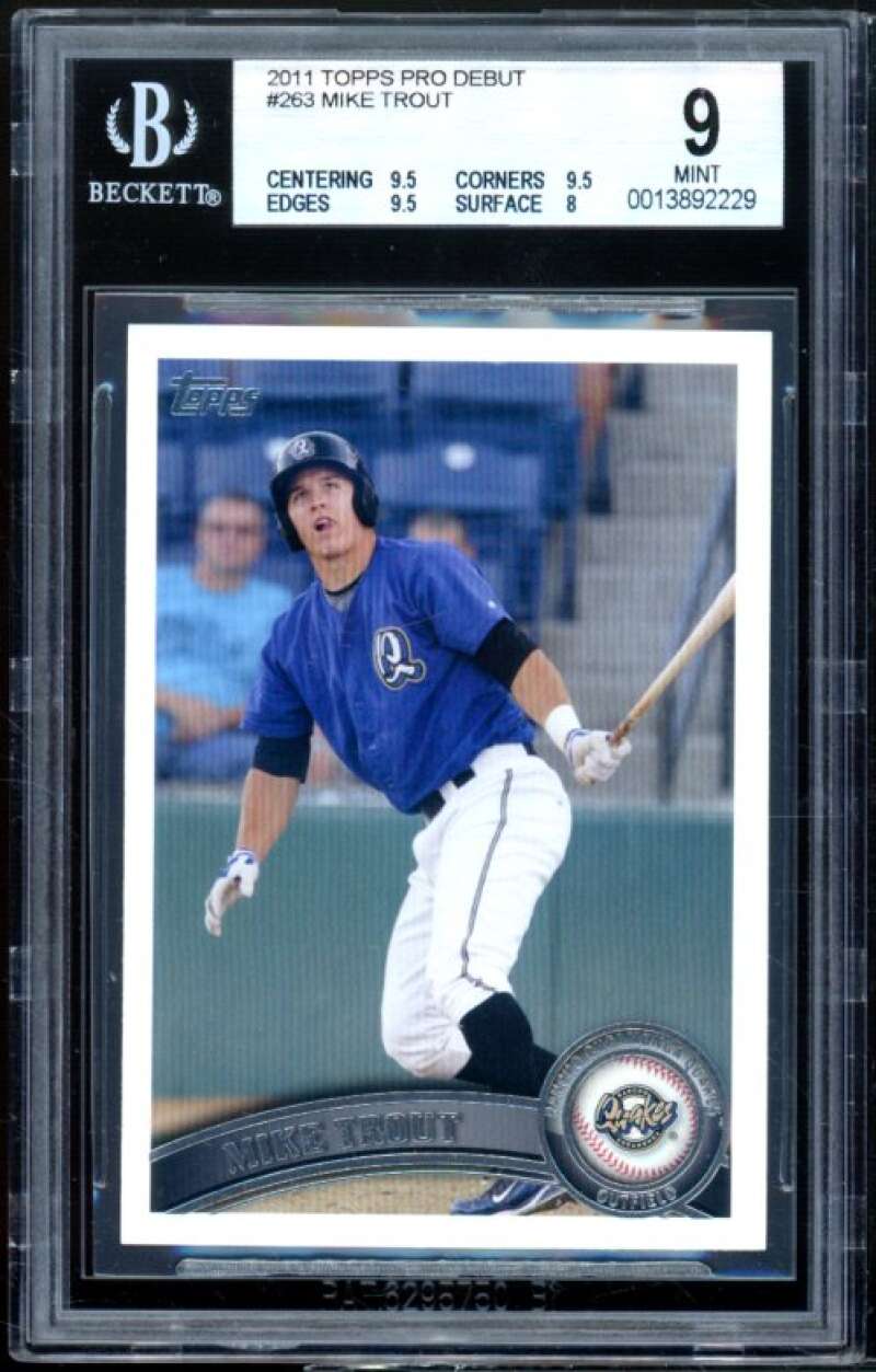 Mike Trout Rookie Card 2011 Topps Pro Debut #263 BGS 9 (9.5 9.5 9.5 8) Image 1