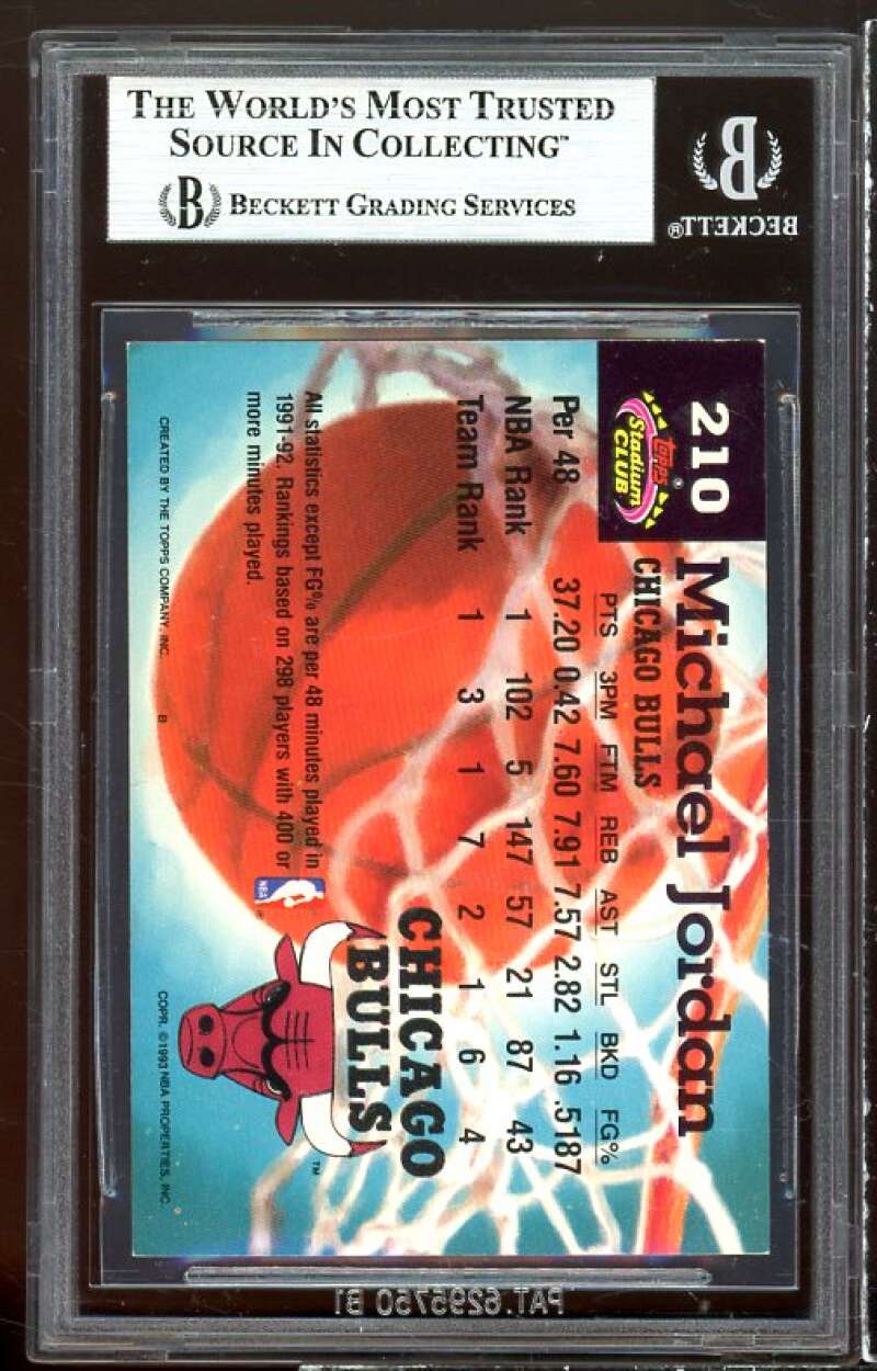 Michael Jordan Card 1992-93 Stadium Club #210 BGS 7.5 (8.5 7.5 8 7.5) Image 2