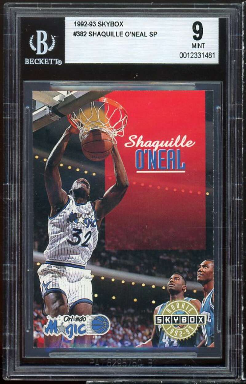 Shaquille O'Neal Rookie Card 1992-93 SkyBox #382 BGS 9 Image 1