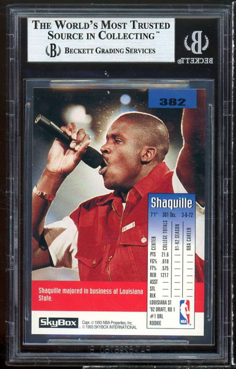 Shaquille O'Neal Rookie Card 1992-93 SkyBox #382 BGS 9 Image 2