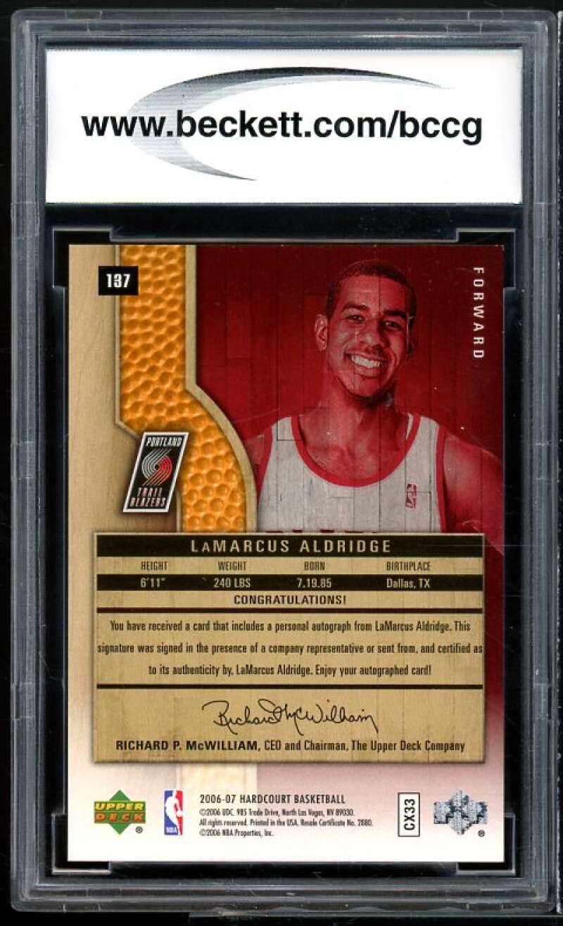 2006-07 Upper Deck Hardcourt #137 LaMarcus Aldridge Rookie Auto BGS BCCG 9 NM Image 2