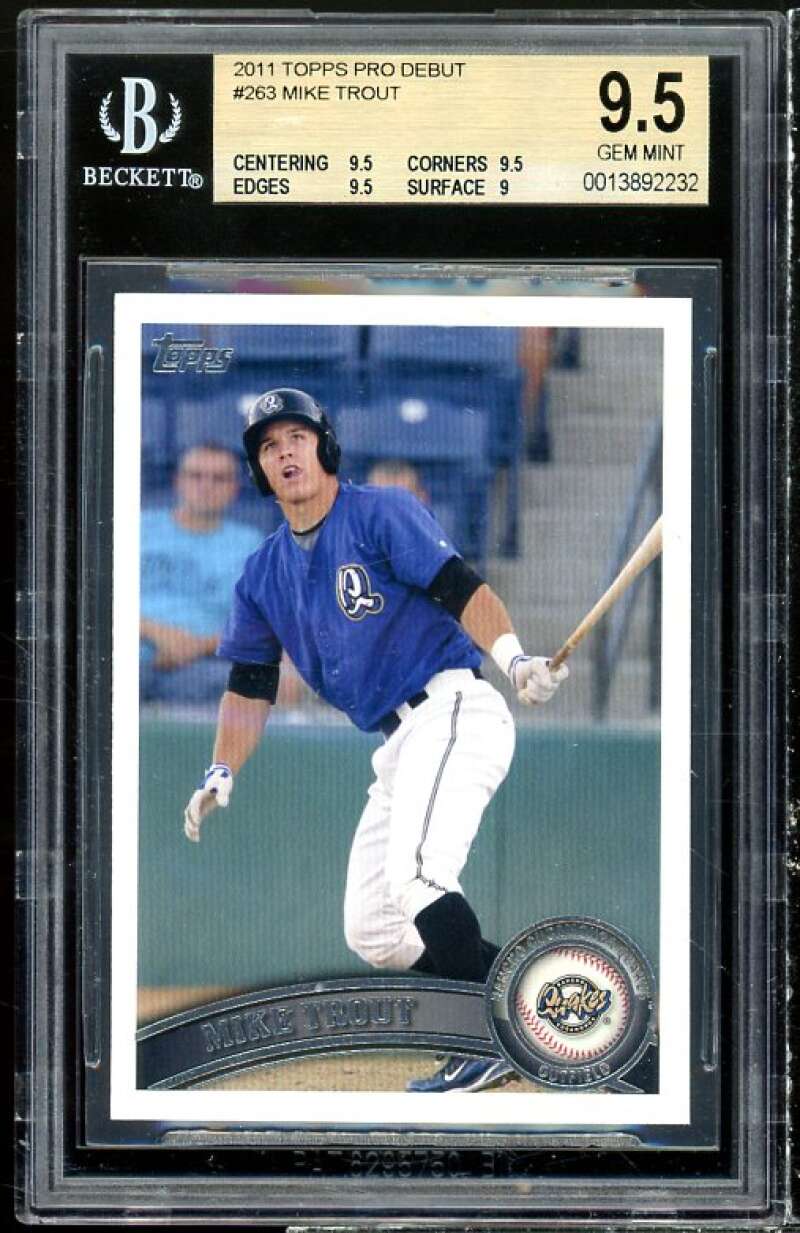 Mike Trout Rookie Card 2011 Topps Pro Debut #263 BGS 9.5 (9.5 9.5 9.5 –
