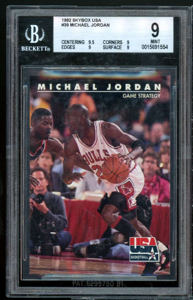 Michael Jordan Card 1992 SkyBox USA #39 BGS 9 (9.5 9 9 9) Image 1