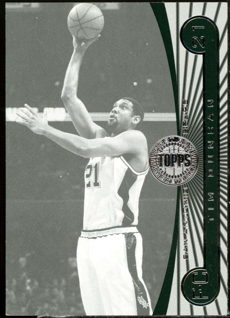 Tim Duncan Card 2005-06 Topps First Row Black and White #64  Image 1