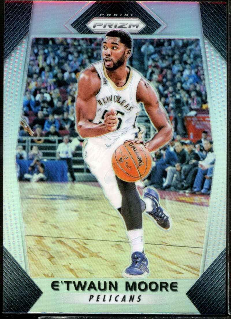 E'Twaun Moore Card 2017-18 Panini Prizm Prizms Silver #128  Image 1
