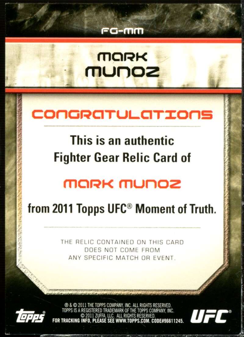 Mark Munoz Card 2011 Topps UFC Moment of Truth Fighter Relics #FGMM  Image 2