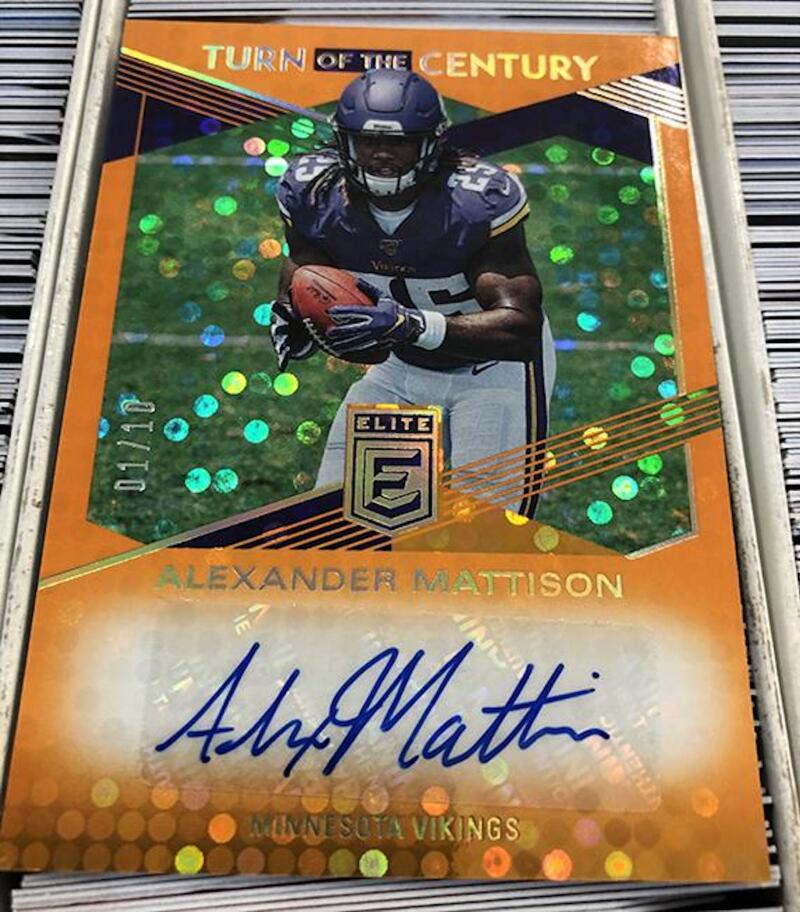 2019 Panini Elite Football Hobby Box Image 8