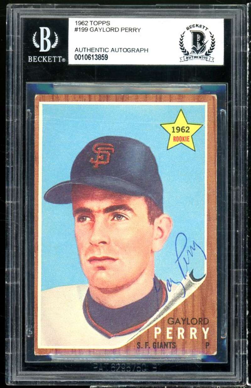 Gaylord Perry Rookie Card 1962 Topps #199 BGS BVG Authentic Autograph Image 1