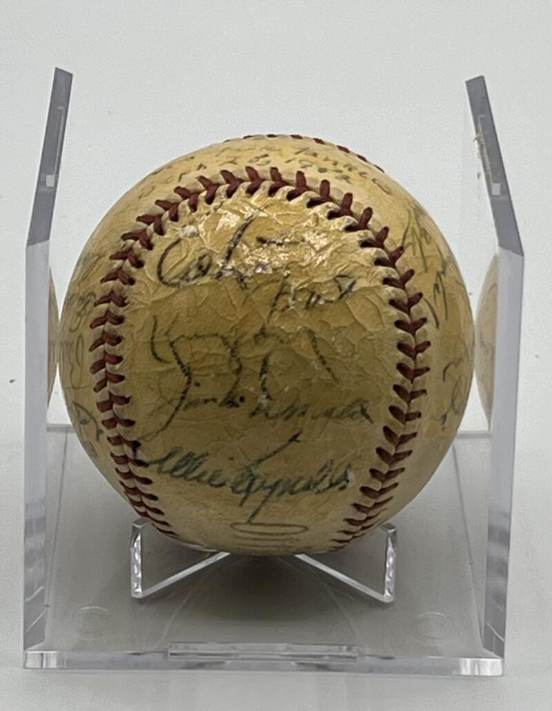 1952 New York Yankees Autograph Signed Team Baseball BAS LOA Authentic  Image 6