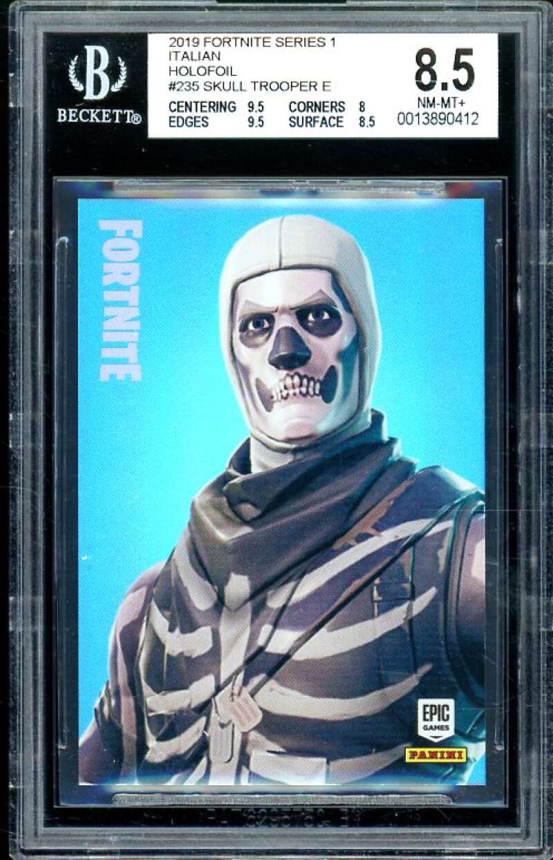 Skull Trooper Card 2019 Fortnite Series 1 italian Holofoil #235 (pop 2) BGS 8.5 Image 1