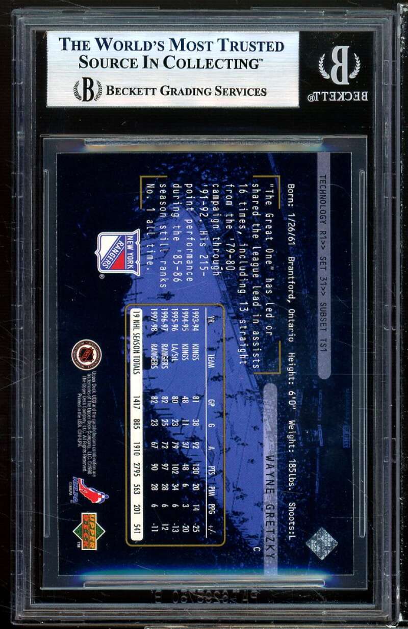 Wayne Gretzky Card 1998-99 ud3 #31 (pop 3) BGS 9 Image 2