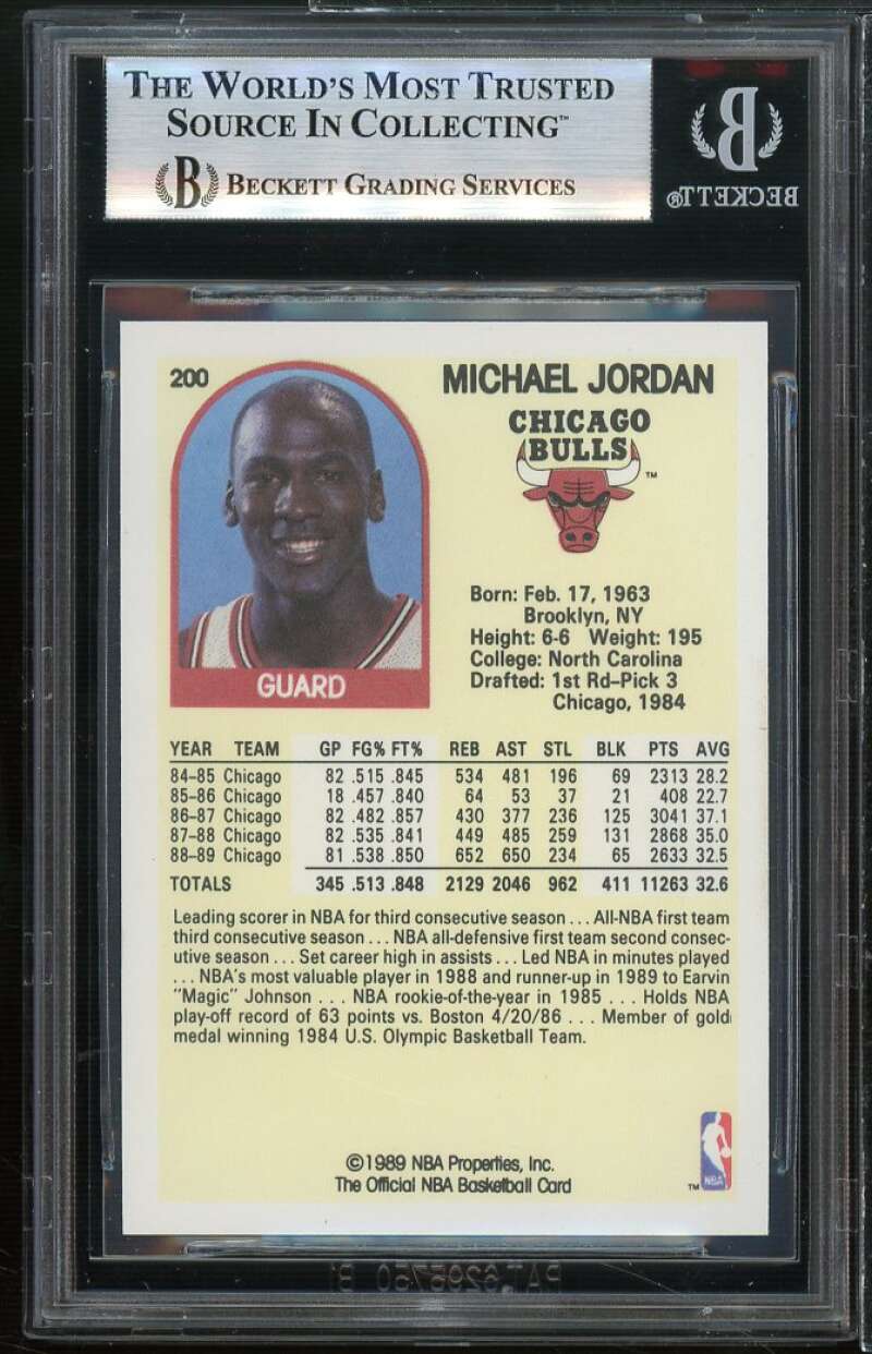 Michael Jordan Card 1989-90 Hoops #200 BGS 9 (9 8.5 9 9) Image 2