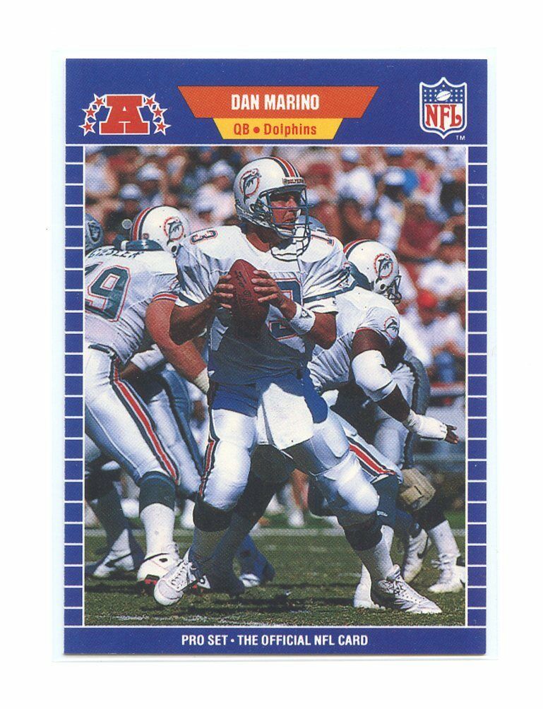 1989 Pro Set #220 Dan Marino Miami Dolphins 1st Year Pro Set Card Image 1