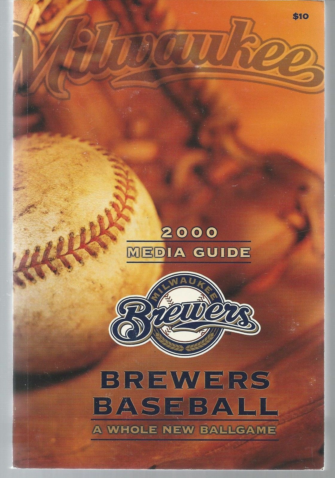 2000 Milwaukee Brewers Baseball MLB Media Guide - Annual Player Information Image 1